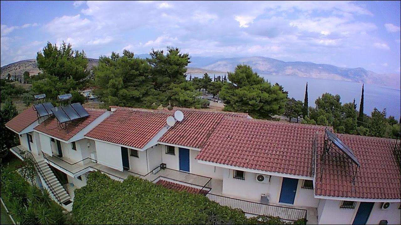 Villa Galaxídhion Buitenkant foto