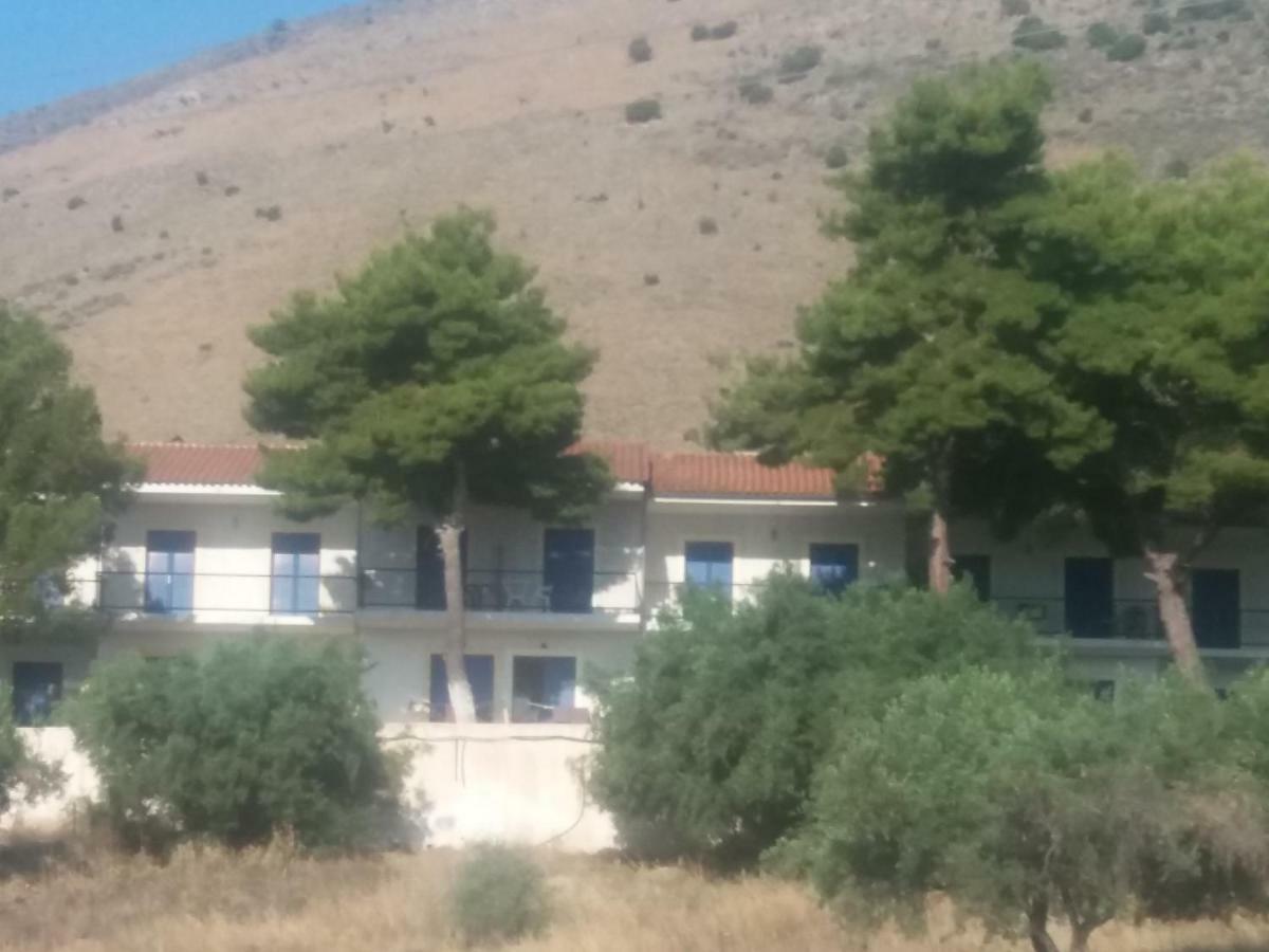Villa Galaxídhion Buitenkant foto