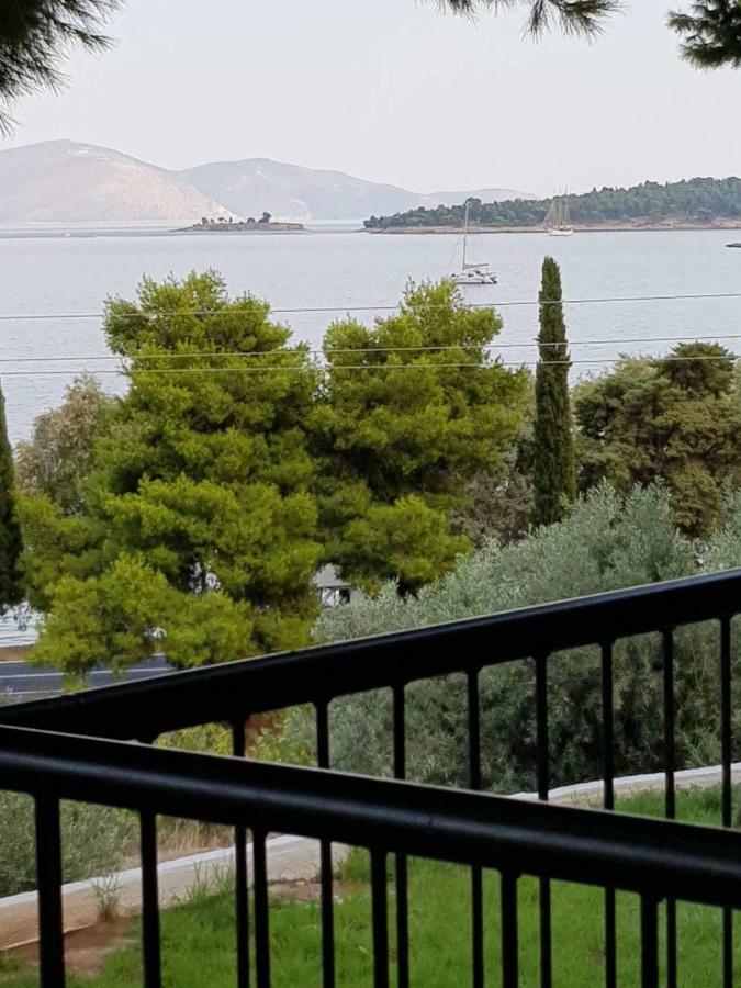 Villa Galaxídhion Buitenkant foto